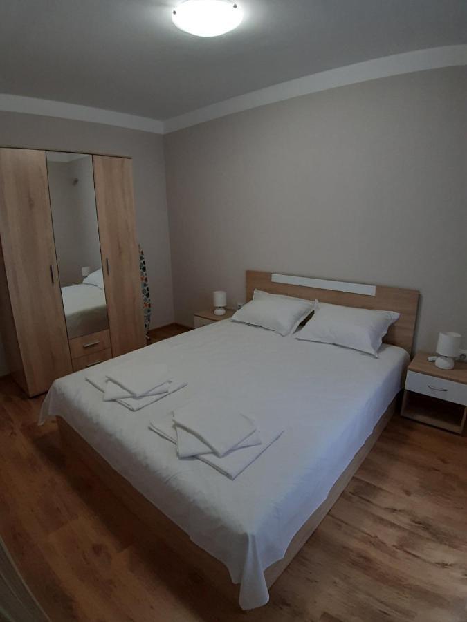 Amelia Sea Apartments Равда Екстер'єр фото